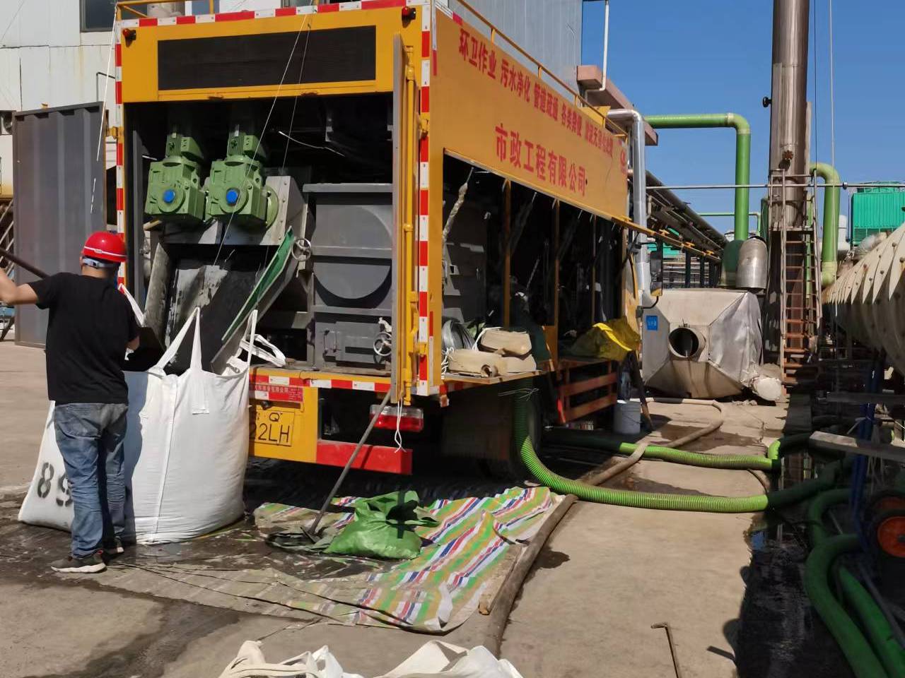 垣曲淤泥压干处理